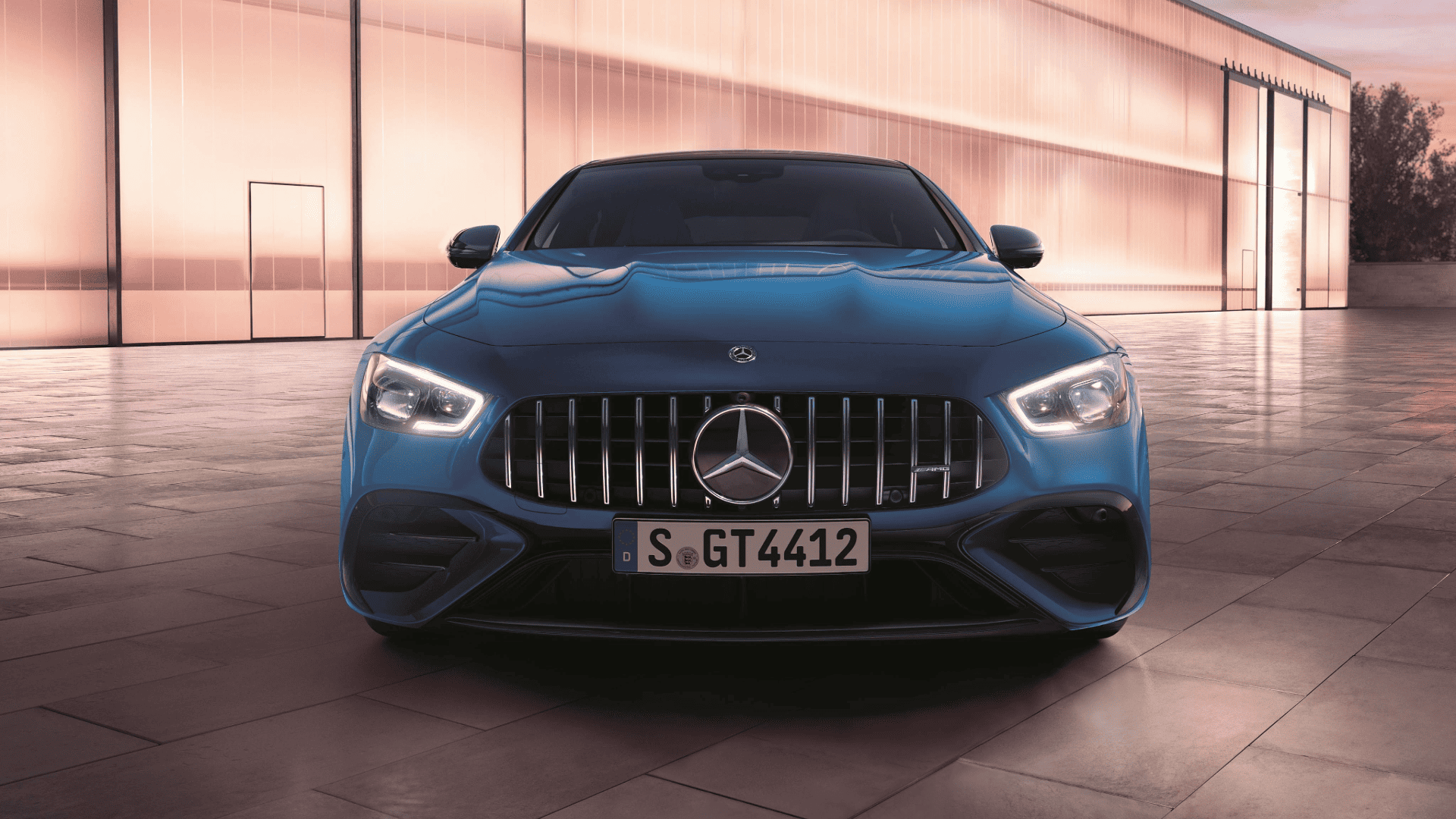 Mercedes-AMG GT 4-Door Coupeの画像